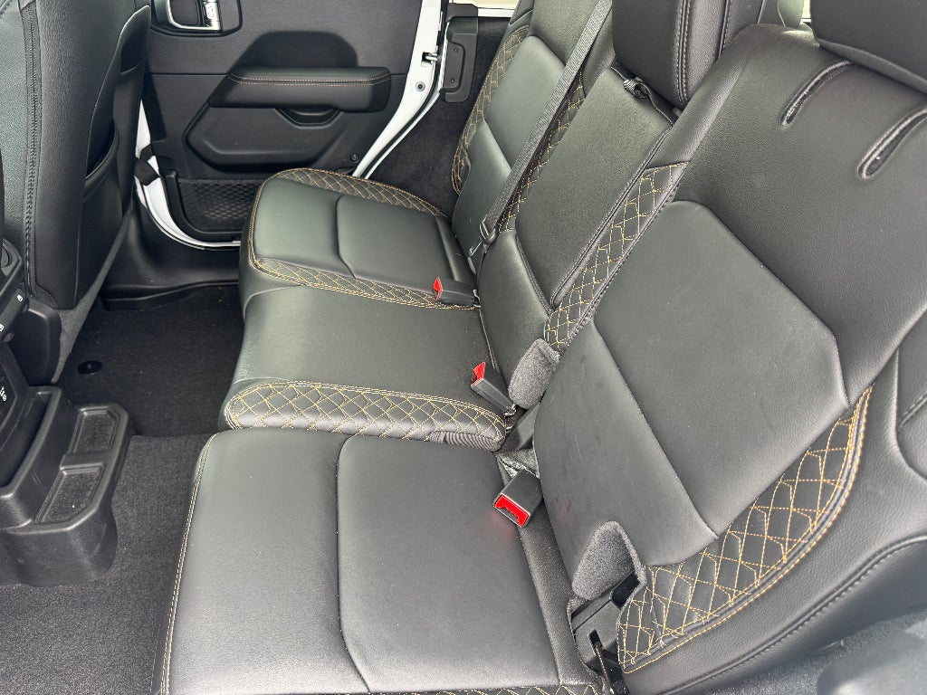 2021 Jeep Wrangler Unlimited Sahara High Altitude