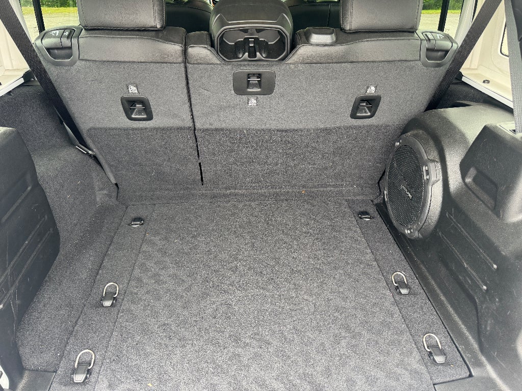 2021 Jeep Wrangler Unlimited Sahara High Altitude