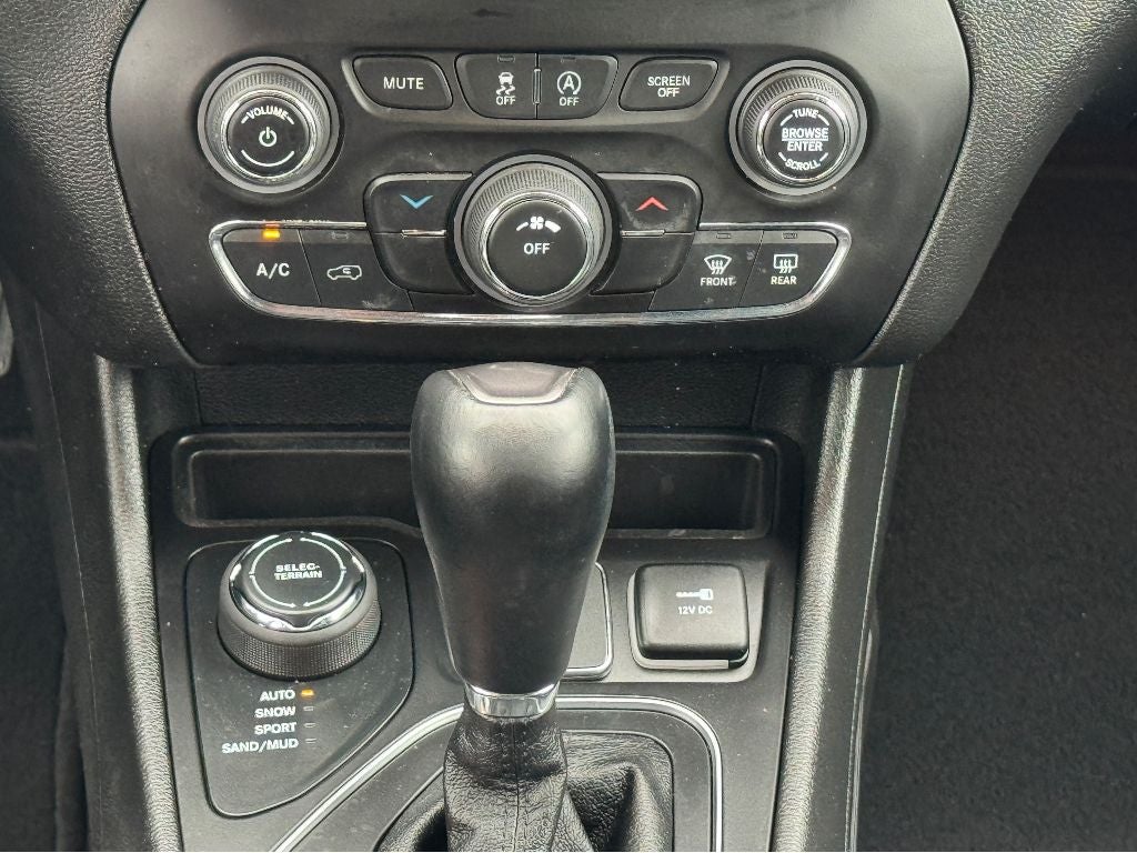 2021 Jeep Cherokee Latitude Plus