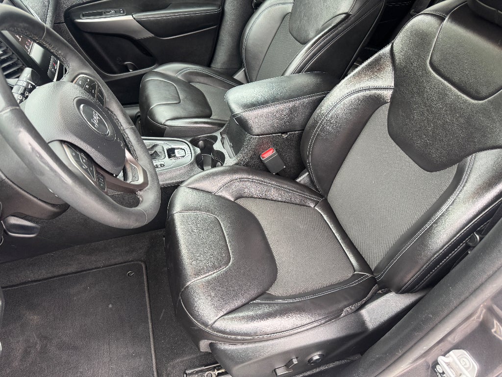 2021 Jeep Cherokee Latitude Plus