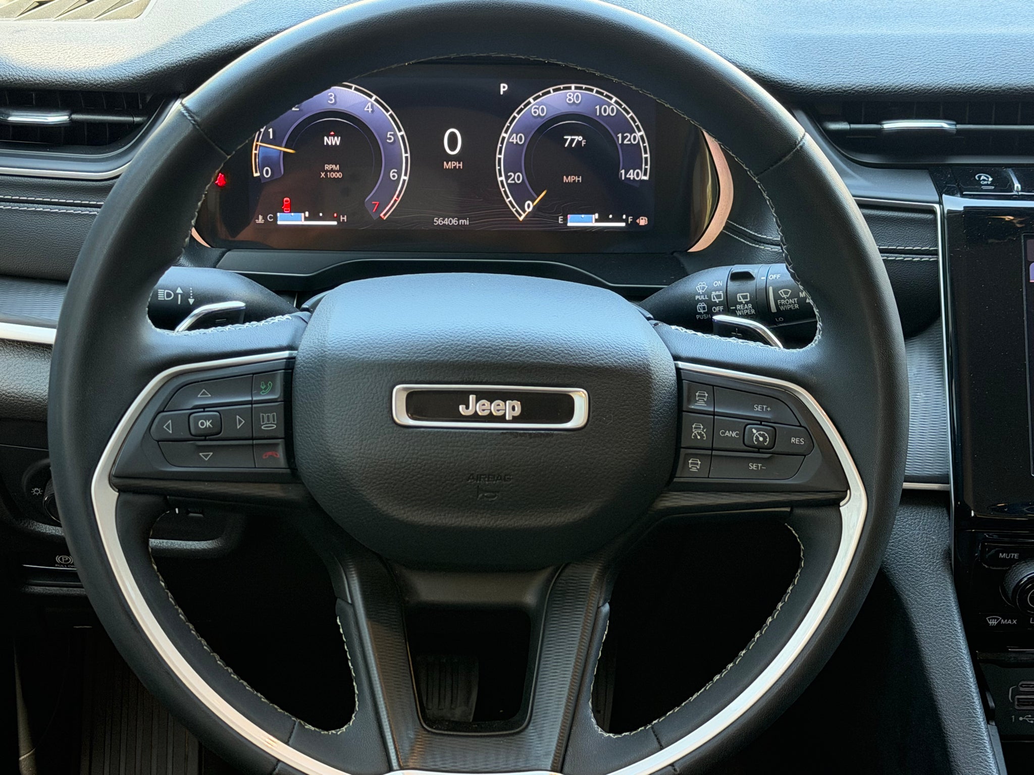 2023 Jeep Grand Cherokee Laredo