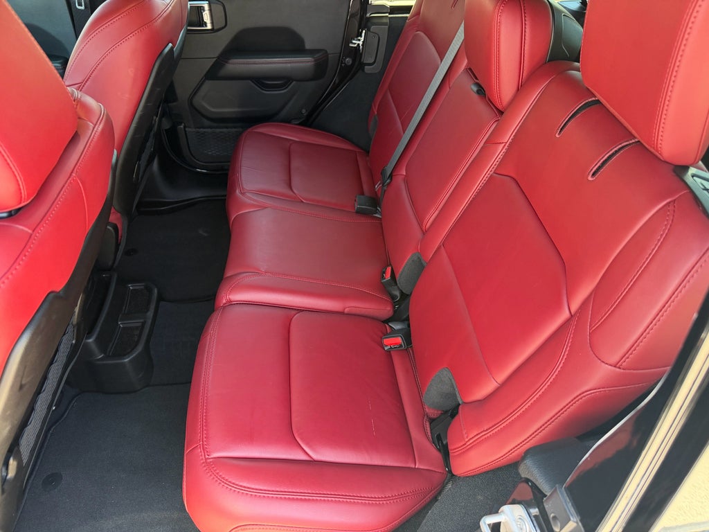 2024 Jeep Wrangler Rubicon 392