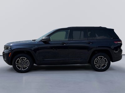 2022 Jeep Grand Cherokee 4xe Trailhawk