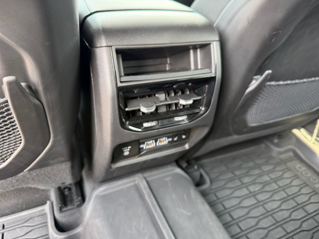 2022 Jeep Grand Cherokee 4xe Trailhawk