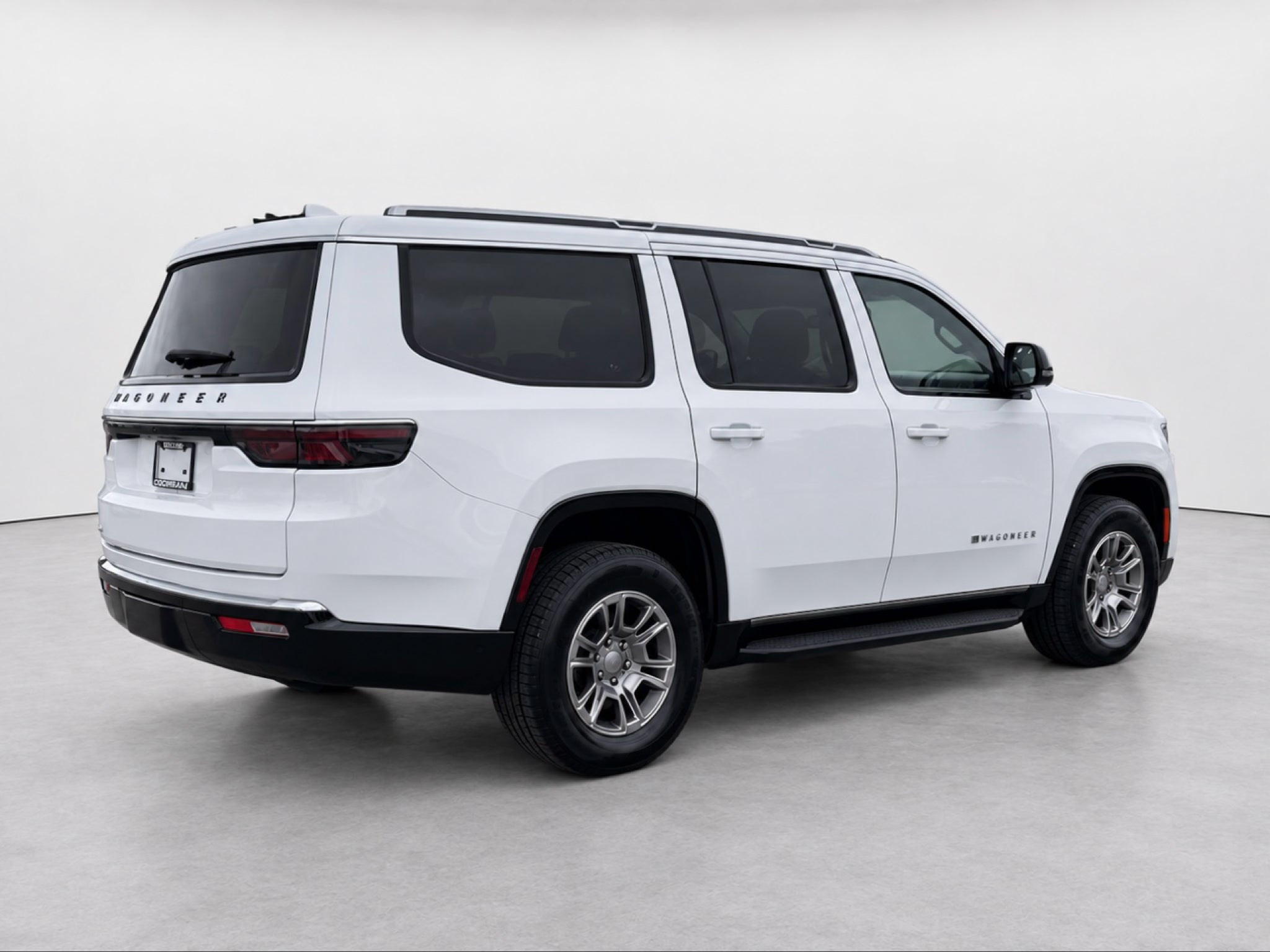 2023 Jeep Wagoneer Base