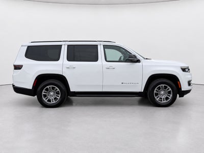 2023 Jeep Wagoneer Base