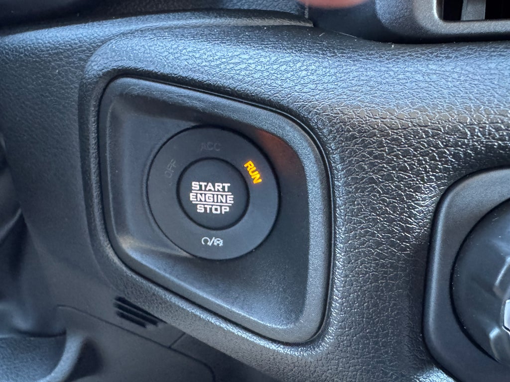 2024 Jeep Gladiator Sport