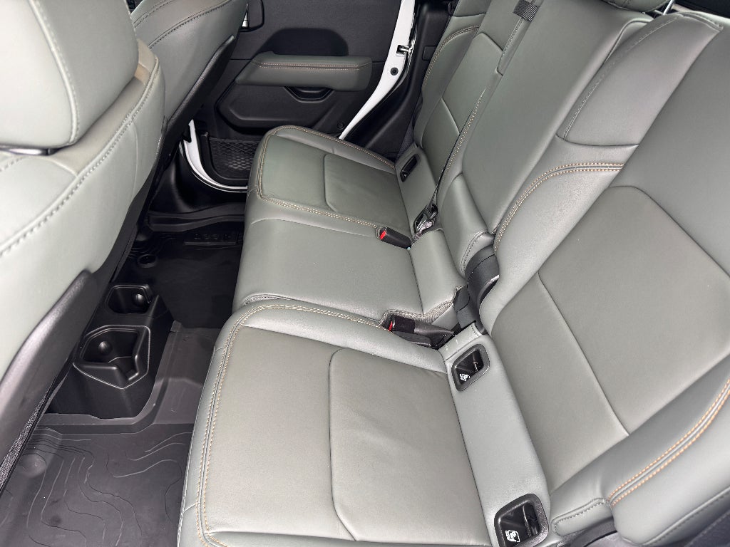 2025 Jeep Gladiator Mojave X