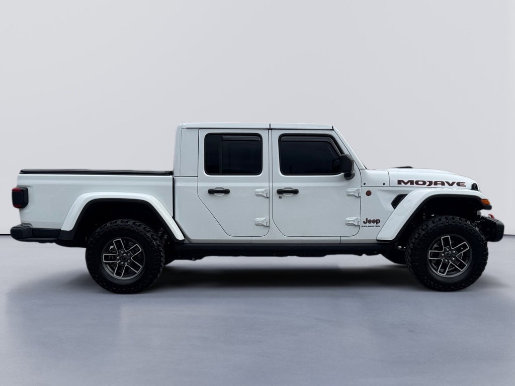 2025 Jeep Gladiator Mojave X
