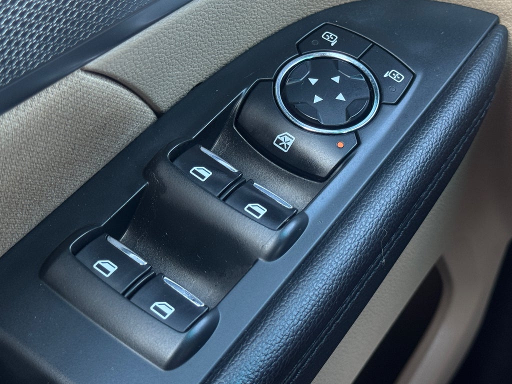 2016 Ford Explorer Base