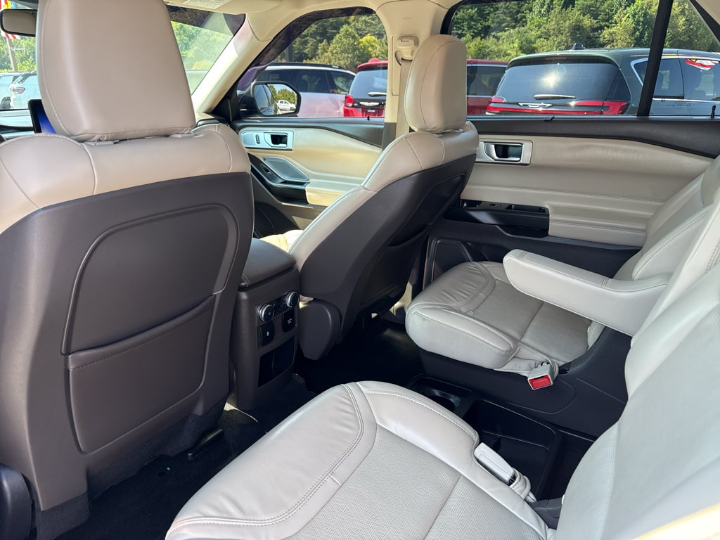 2020 Ford Explorer Platinum