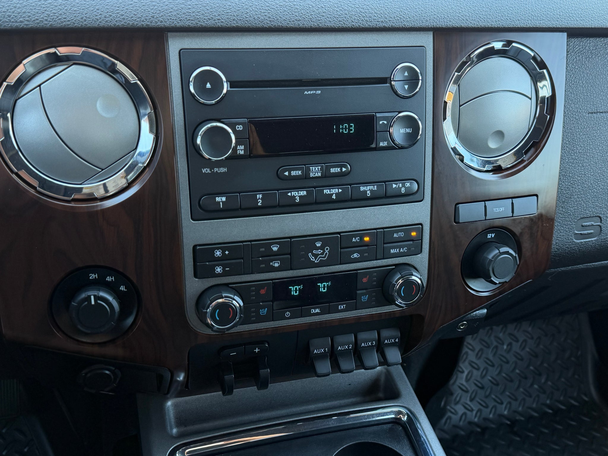 2012 Ford Super Duty F-350 DRW XL