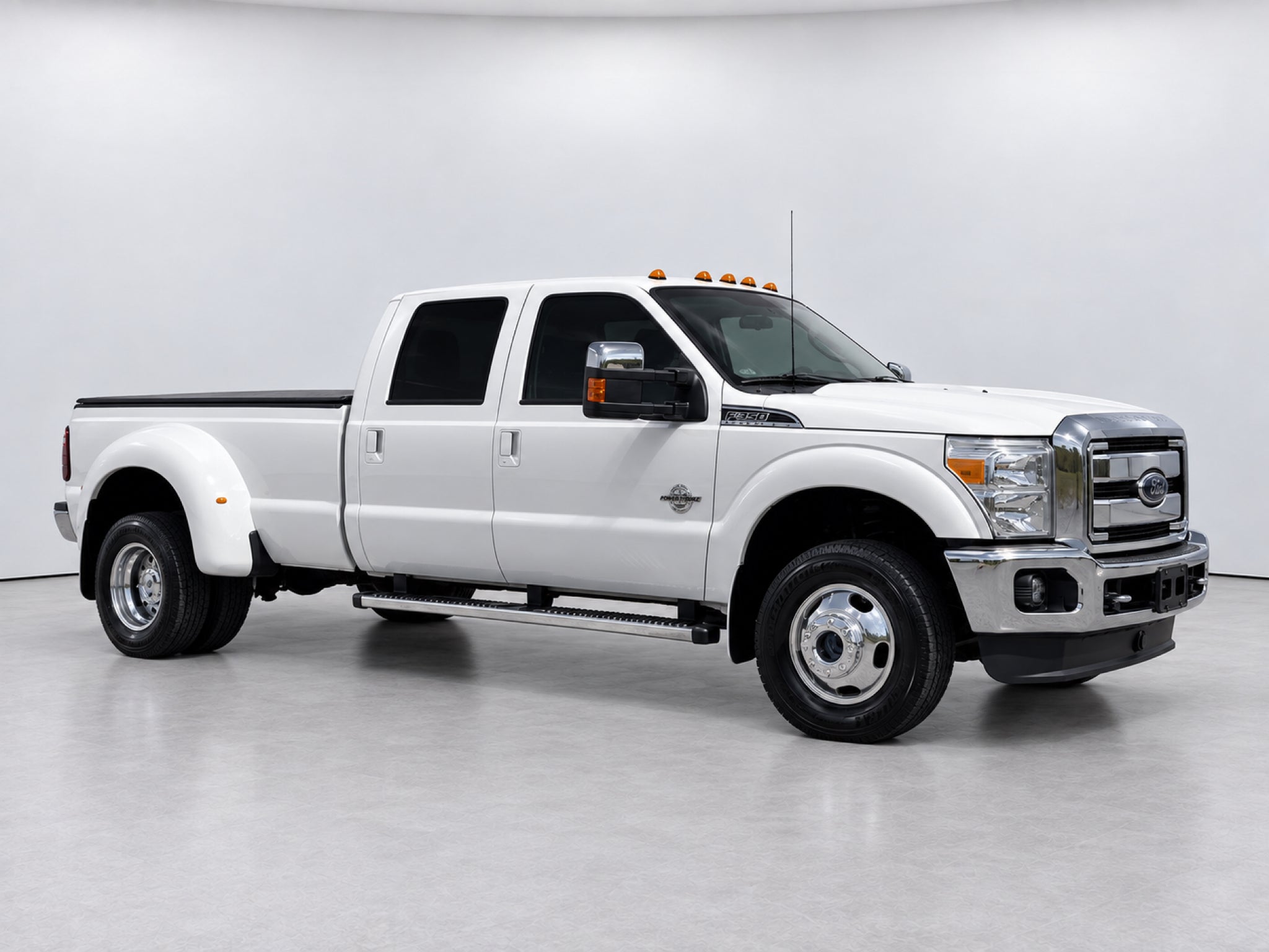2012 Ford Super Duty F-350 DRW XL