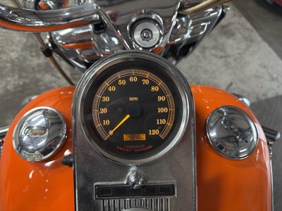 1997 HARLEY DAV Road King: Base