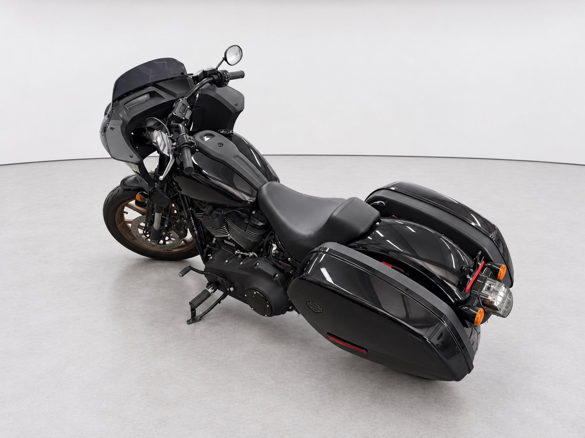 2022 HARLEY-DAV FXLRST Base