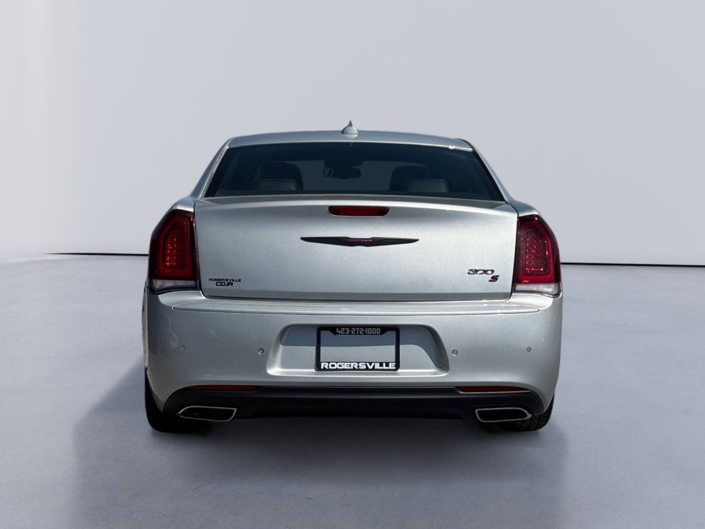 2022 Chrysler 300 300S