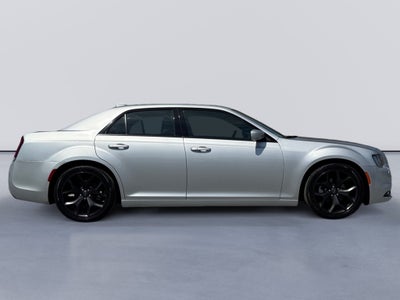 2022 Chrysler 300 300S