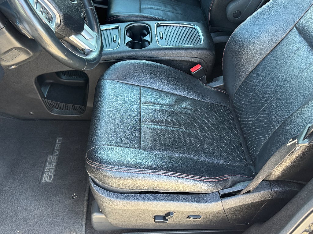 2016 Dodge Grand Caravan R/T