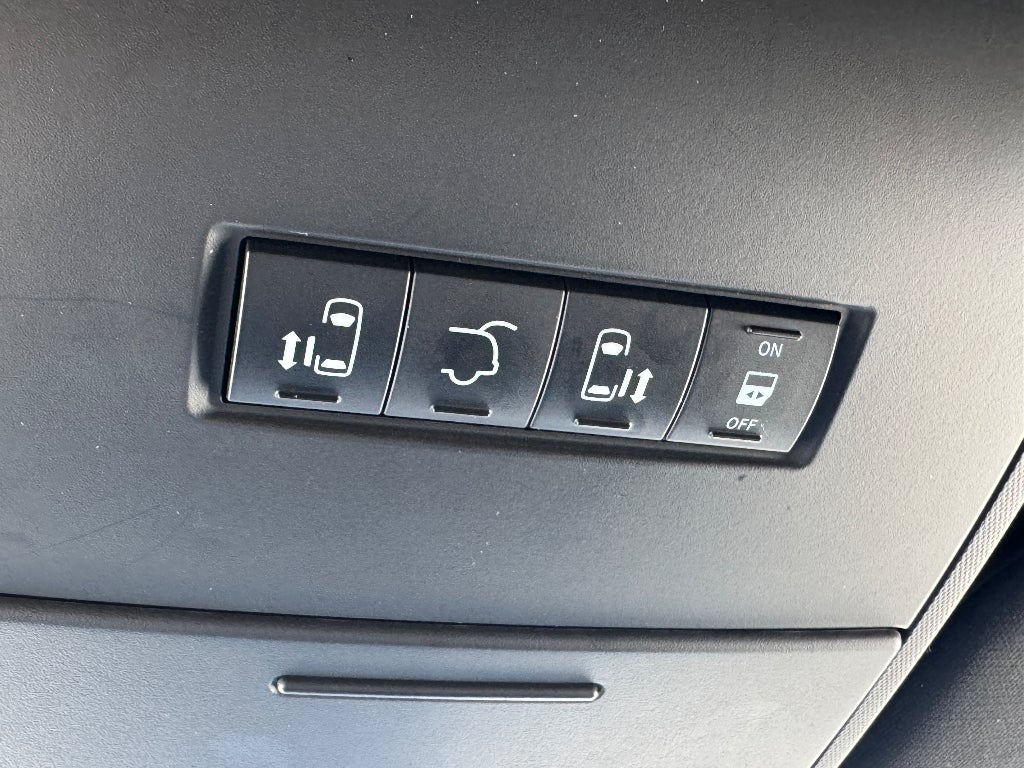 2016 Dodge Grand Caravan R/T