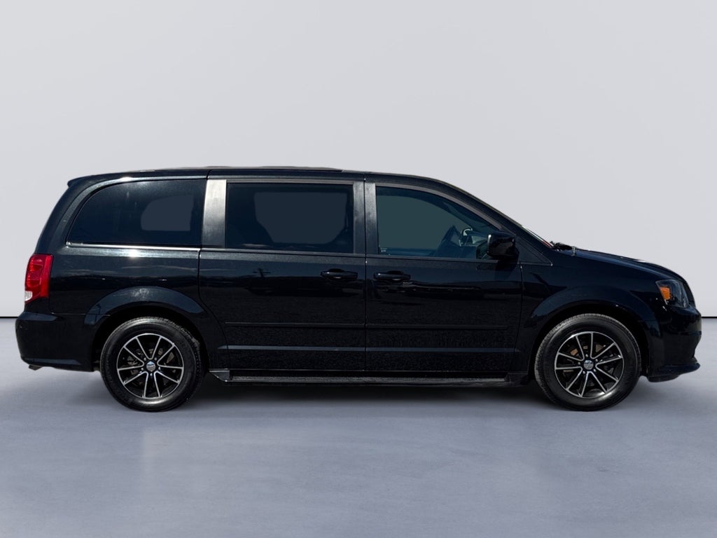 2016 Dodge Grand Caravan R/T