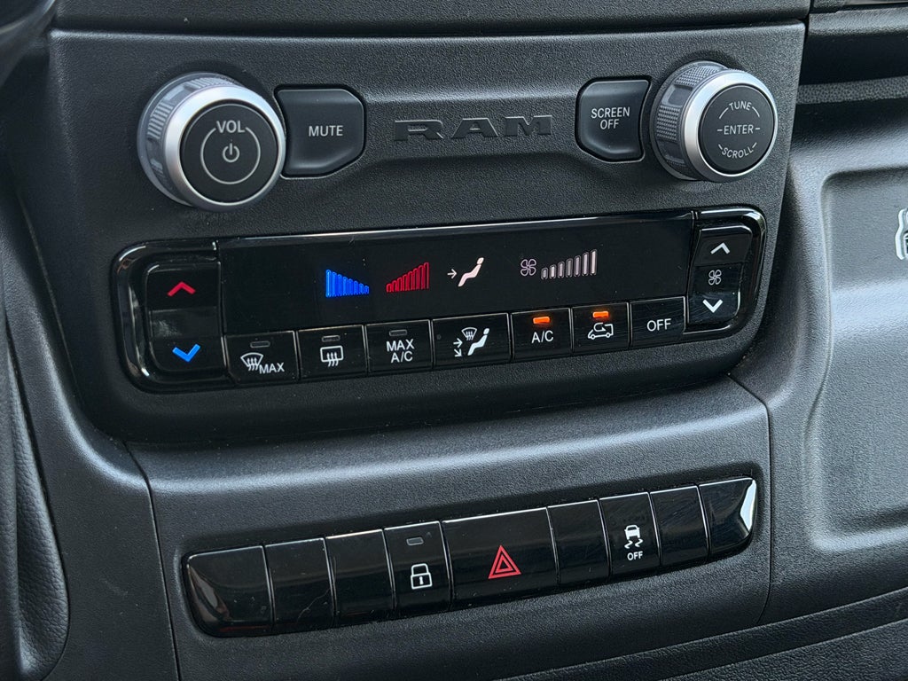 2025 RAM ProMaster Cargo Van Tradesman
