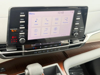 2024 Toyota Sienna LE