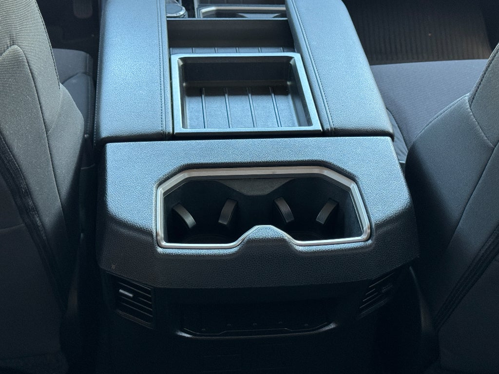 2022 Toyota Tundra 4WD SR5