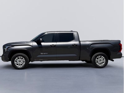 2022 Toyota Tundra 4WD SR5