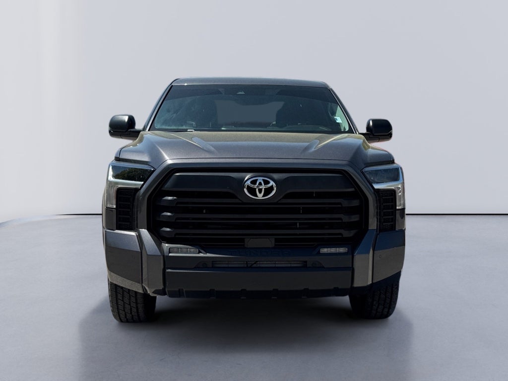 2022 Toyota Tundra 4WD SR5