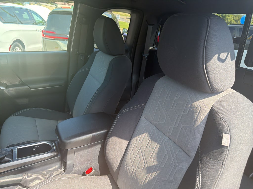 2020 Toyota Tacoma 4WD SR