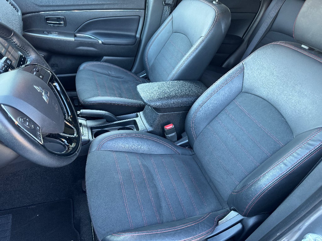 2024 Mitsubishi Outlander Sport S