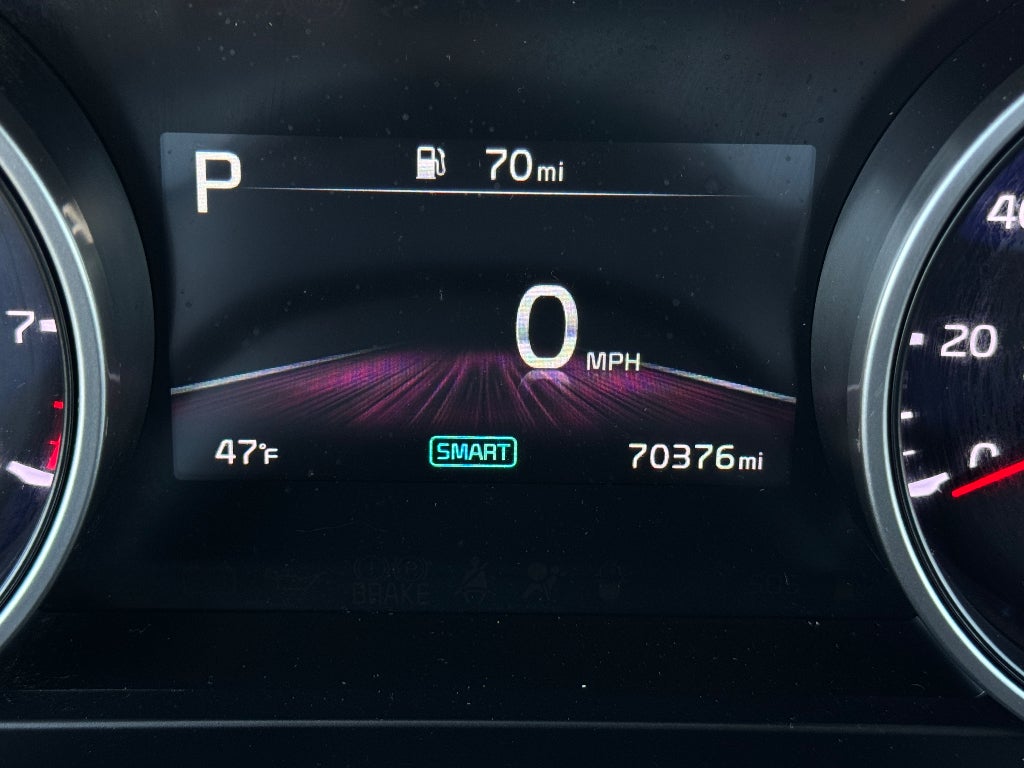 2023 Kia Carnival LX