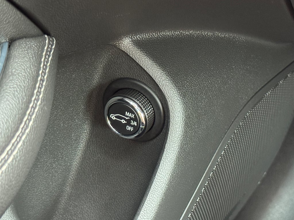 2019 Buick Regal TourX Essence